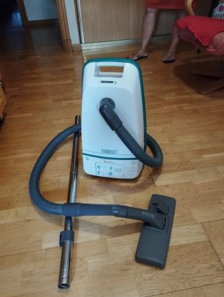 Aspiradora Moulinex Compaq Green 1200W