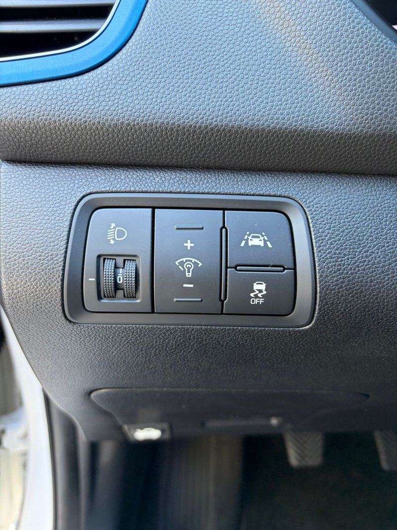 Hyundai i20 1.2 Tecno 2016, foto 10