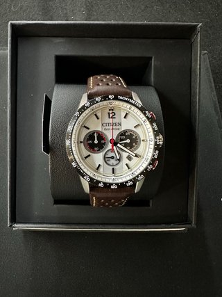 Reloj Citizen Eco-Drive Cronógrafo Marrón