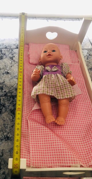 Litera de muñecas con 2 muñecas