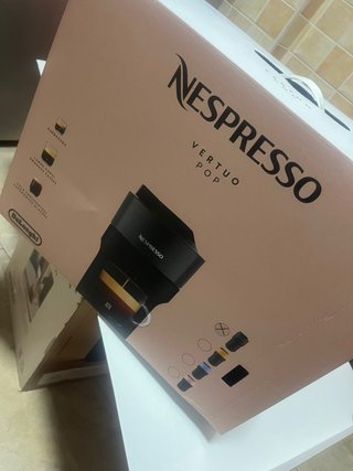 Cafetera Nespresso Vertuo Pop EN90V Negra