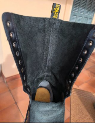 Botas Dr. Martens 14 agujeros -MIE- Uk 5 Eu 38