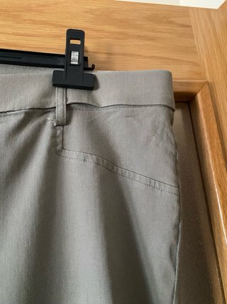 Pantalón pitillo con elastano