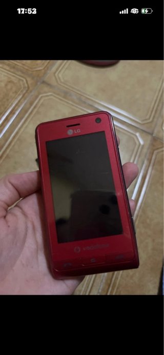 Teléfono LG Rojo