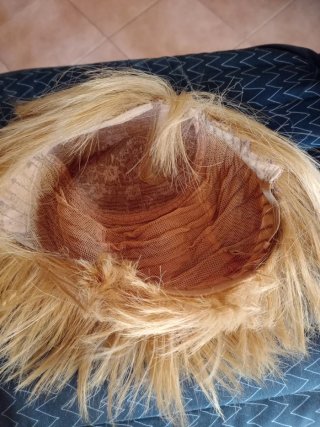 Peluca pelo natural rubio