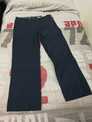 Lote 4 Pantalones Hombre: Cargo, Chinos y Vestir