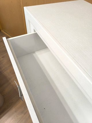 Cómoda de madera blanca, 5 cajones