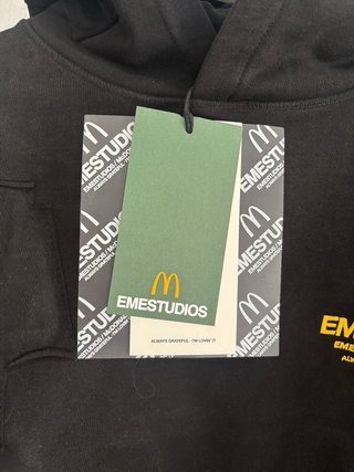 Sudadera EMESTUDIOS x McDonald's Talla S Negra