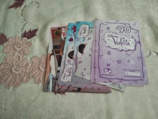Cartas Álbum Disney Violetta