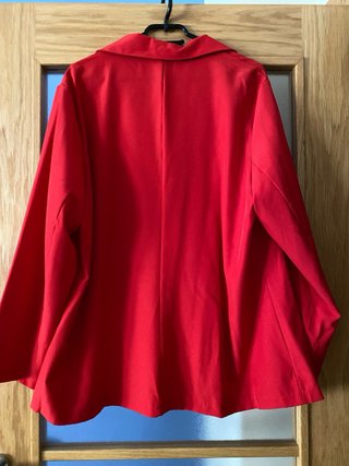 Chaqueta americana roja