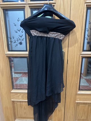 Vestido negro asimétrico lentejuelas oro