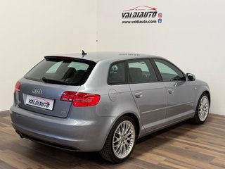 Audi A3 Sportback 2.0 TDI 140 S tron Attraction