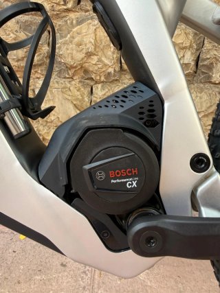 Scott strike eride talla L con 239km como nueva