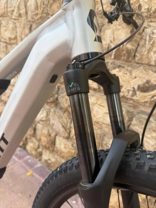 Scott strike eride talla L con 239km como nueva