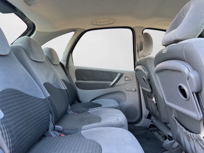 Citroën Xsara Picasso 1.6 HDI LX PLus 2010, foto 17