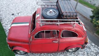 Fiat 600 Miniatura Vermelha