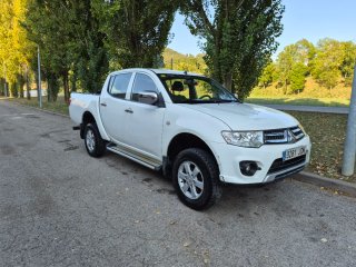 Mitsubishi L 200 2015