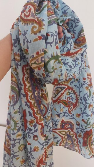Pañuelo Sfera estampado paisley azul