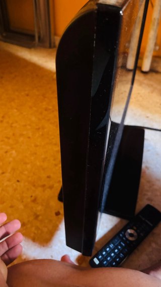 Samsung TV 26” HD HDMI LE26B350F1W