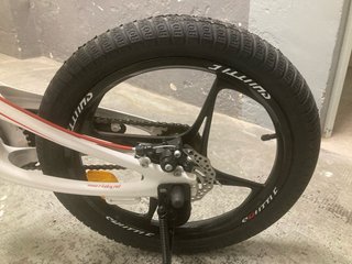 Bicicleta Infantil Space Shuttle