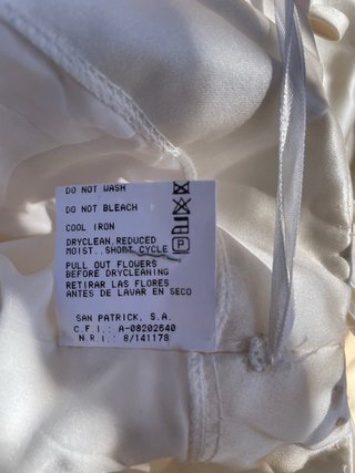 Vestido de Novia con Flores Bordadas