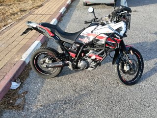 Yamaha XT660Z Roja y Blanca