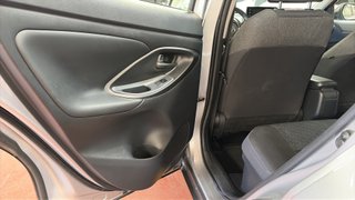 Toyota YARIS Toyota Yaris Cross 1.5 120H Business Plus (2023) Todoterreno - Gasolina