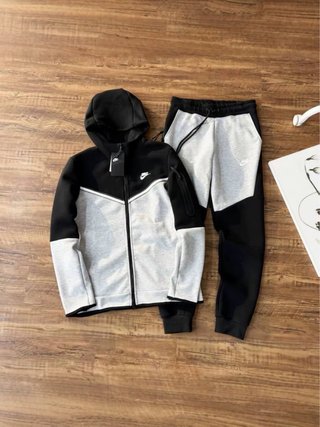 Conjuntos deportivos unisex