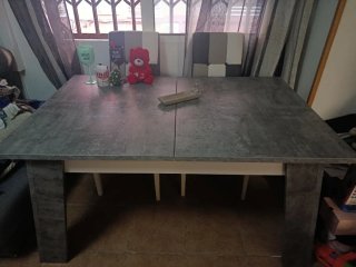 Mesa comedor y 4 sillas