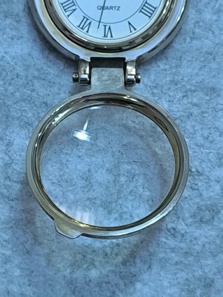 Reloj de bolsillo BYSER Cuarzo Dorado y Plateado