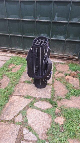 Bolsa de Golf Boomerang Negra y Azul
