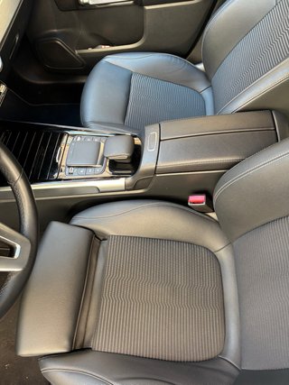 Mercedes-Benz GLB (X247) 2023