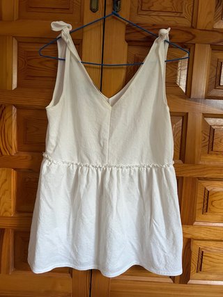 Blusa blanca Primark tirantes nudo, talla como S