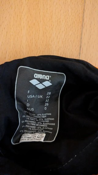 Traje de baño Arena Fast Carbon Talla 28