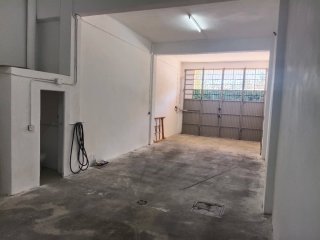 Local Comercial - Cochera