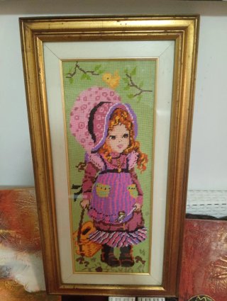 Quadro mezzo punto bambina con cornice