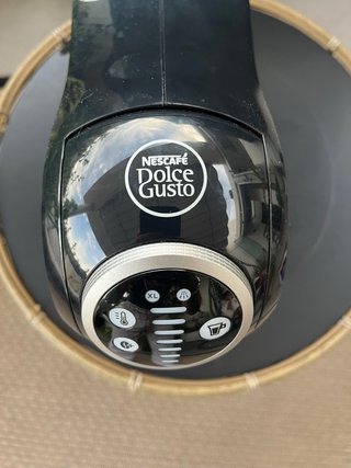 Cafetera Dolce Gusto Genio S Negra