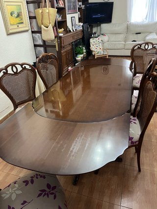 Conjunto comedor mesa extensible y 6 sillas madera