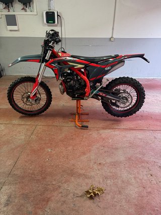Beta Xtrainer 300 2025