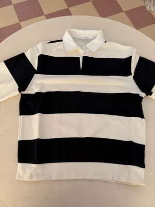 Jersey de rayas azul marino y blanco