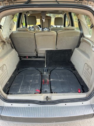 Renault Grand Scenic 2005