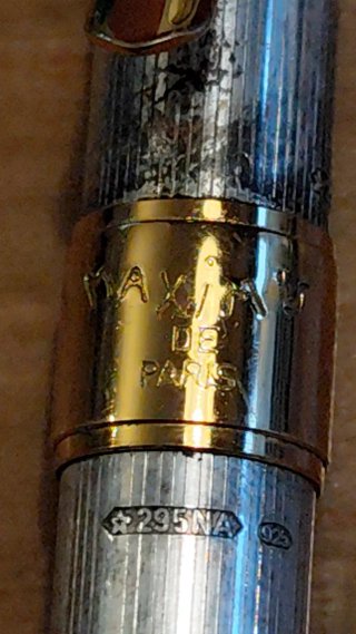 Bolígrafo Maxim's París Plata y Oro