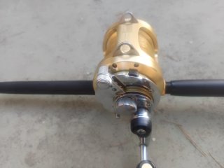 2 Carretes Shimano Tiagra 50W LSR y 2 Cañas
