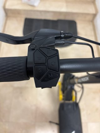 Patinete eléctrico casi sin uso