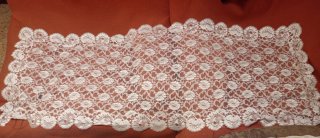 Mantilla recta de niña blanca