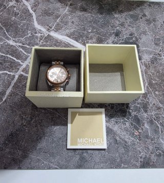 Reloj Michael Kors Mujer Oro y Plata