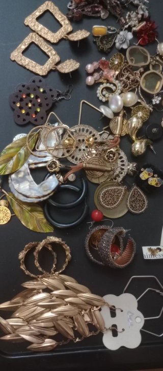 Lote de pendientes variados