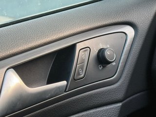 Volkswagen Golf R-Line Gasolina Manual 1.5 TSI