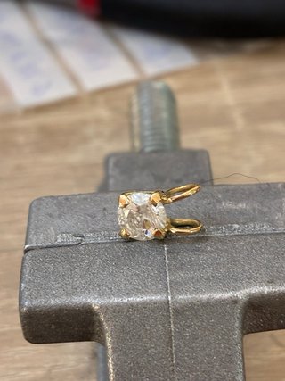 Colgante Oro 18k Diamante 0.82 Ct Natural