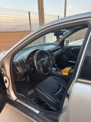 Mercedes-Benz C220 2002